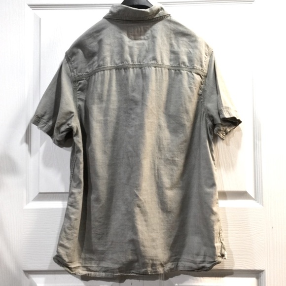 Converse Short Sleeve Button Up - Picture 4 of 6